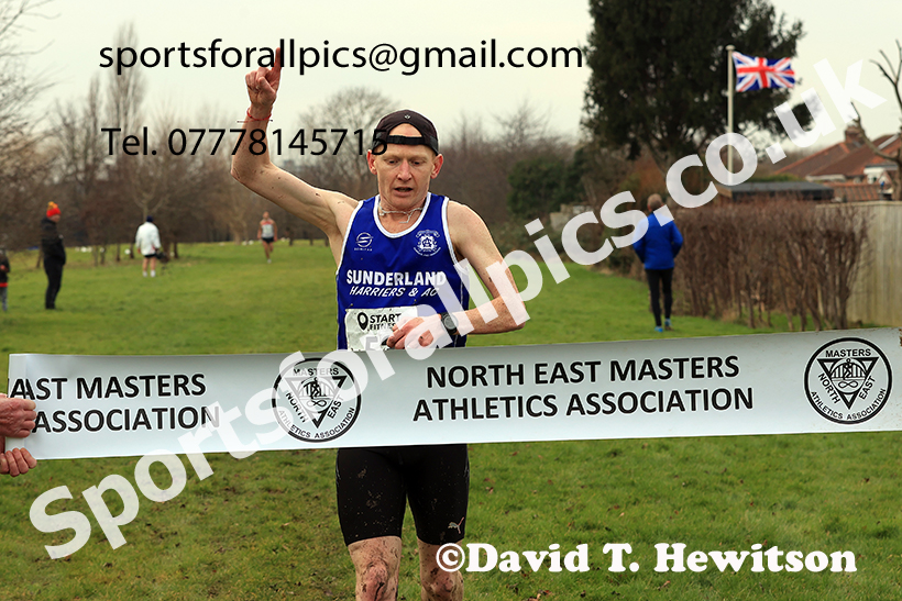Mens 35s to 64s and, 2025 NEMAA Cross Country Champs., Acklam, Middlesbrough. Photo: David T. Hewitson/Sports for All Pics